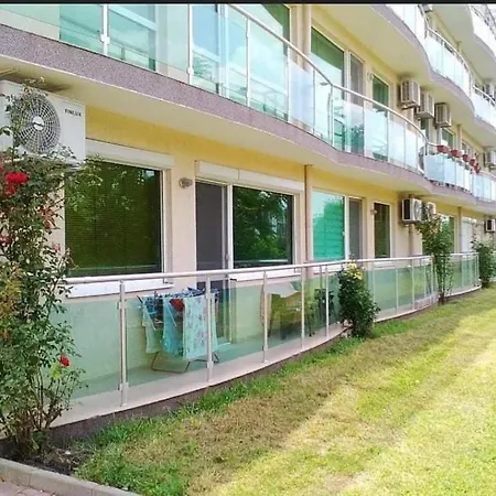 Clara Apart Burgas City